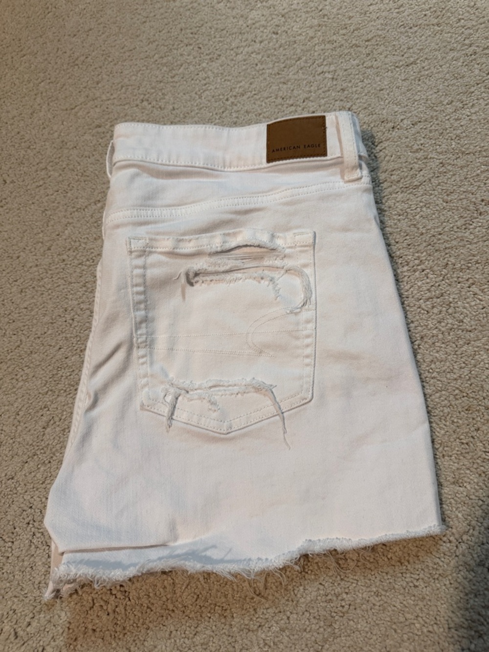 American Eagle White Frayed Hem Denim Shorts